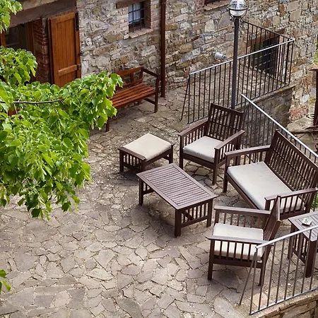 Monteluce Lake Aparthotel *