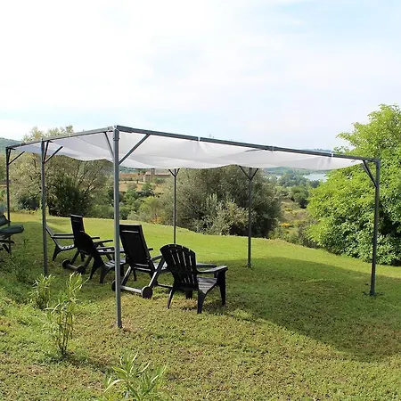 Monteluce Lake Aparthotel *