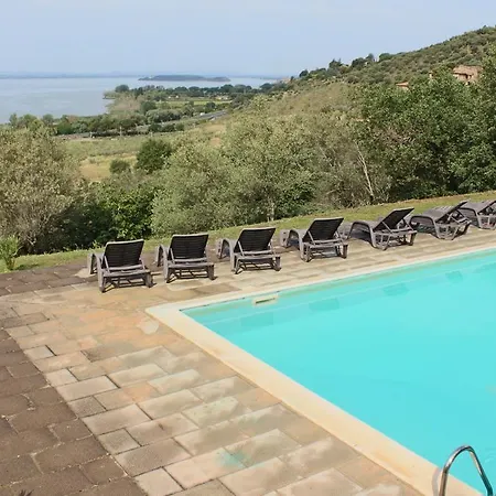 Monteluce Lake Aparthotel